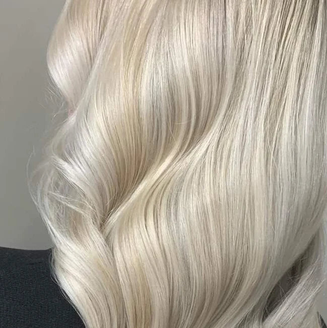 Glossy champagne blonde – NED.K HAIR