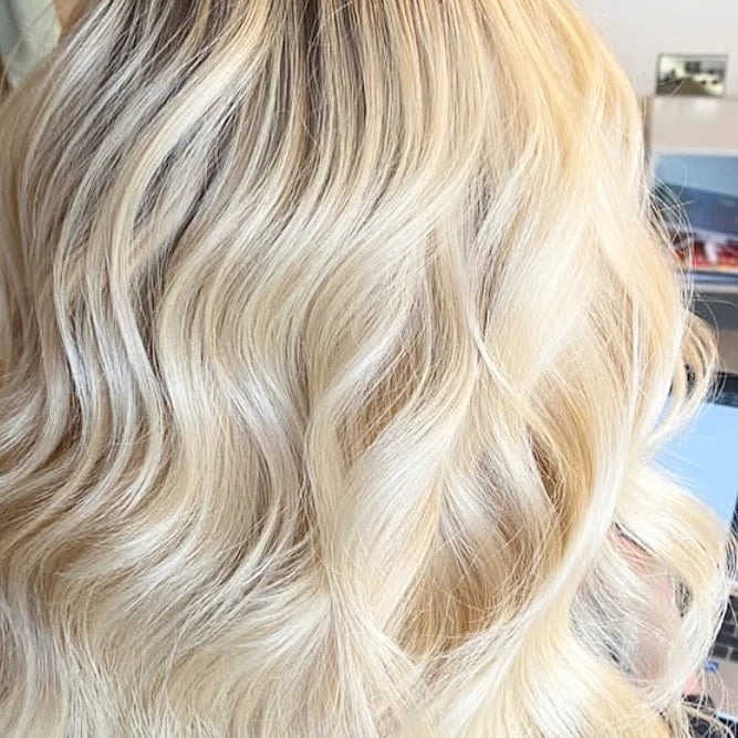 Creamy blonde balayage with a root smudge – NED.K HAIR
